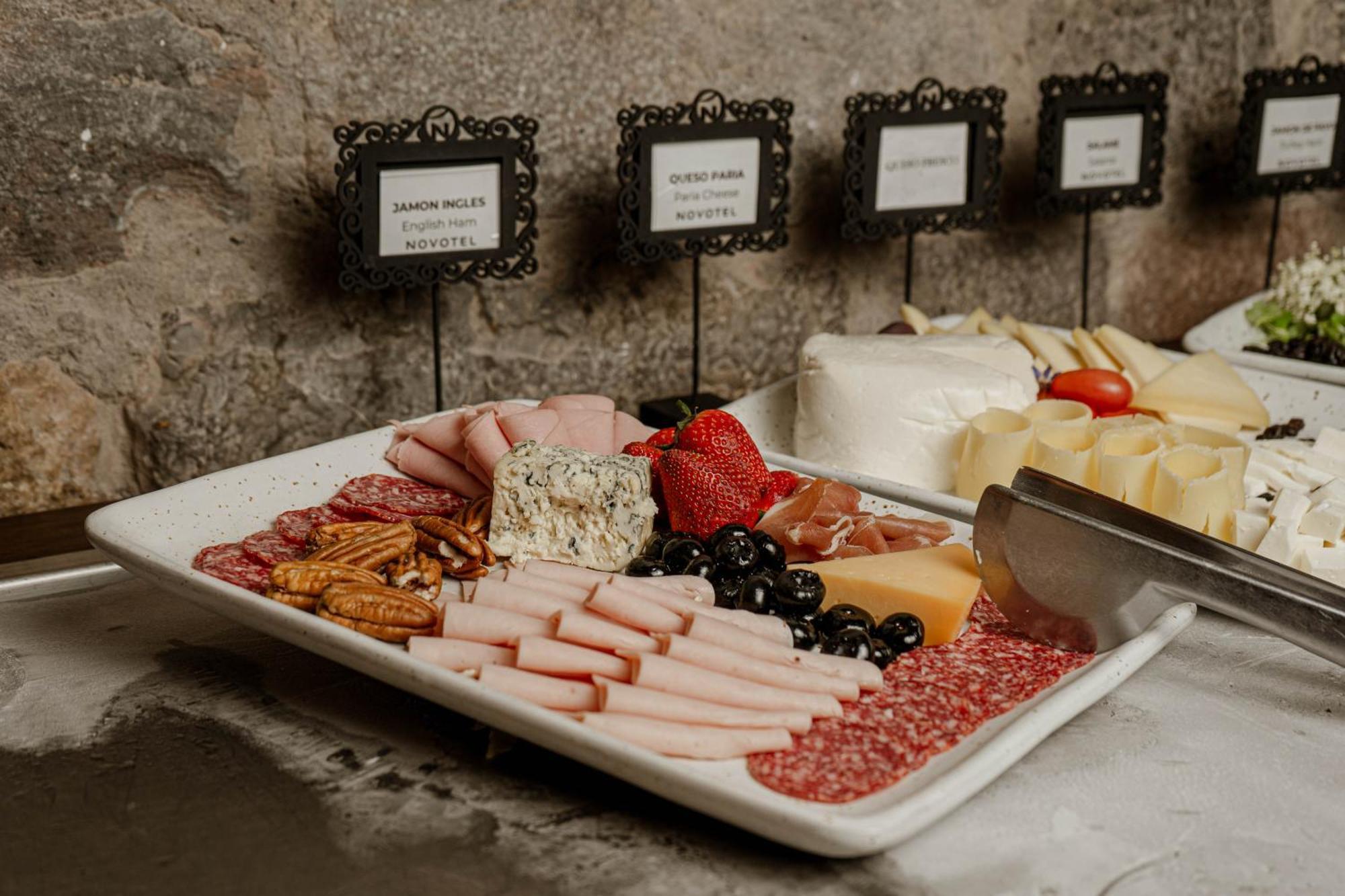 Novotel Куско Екстериор снимка