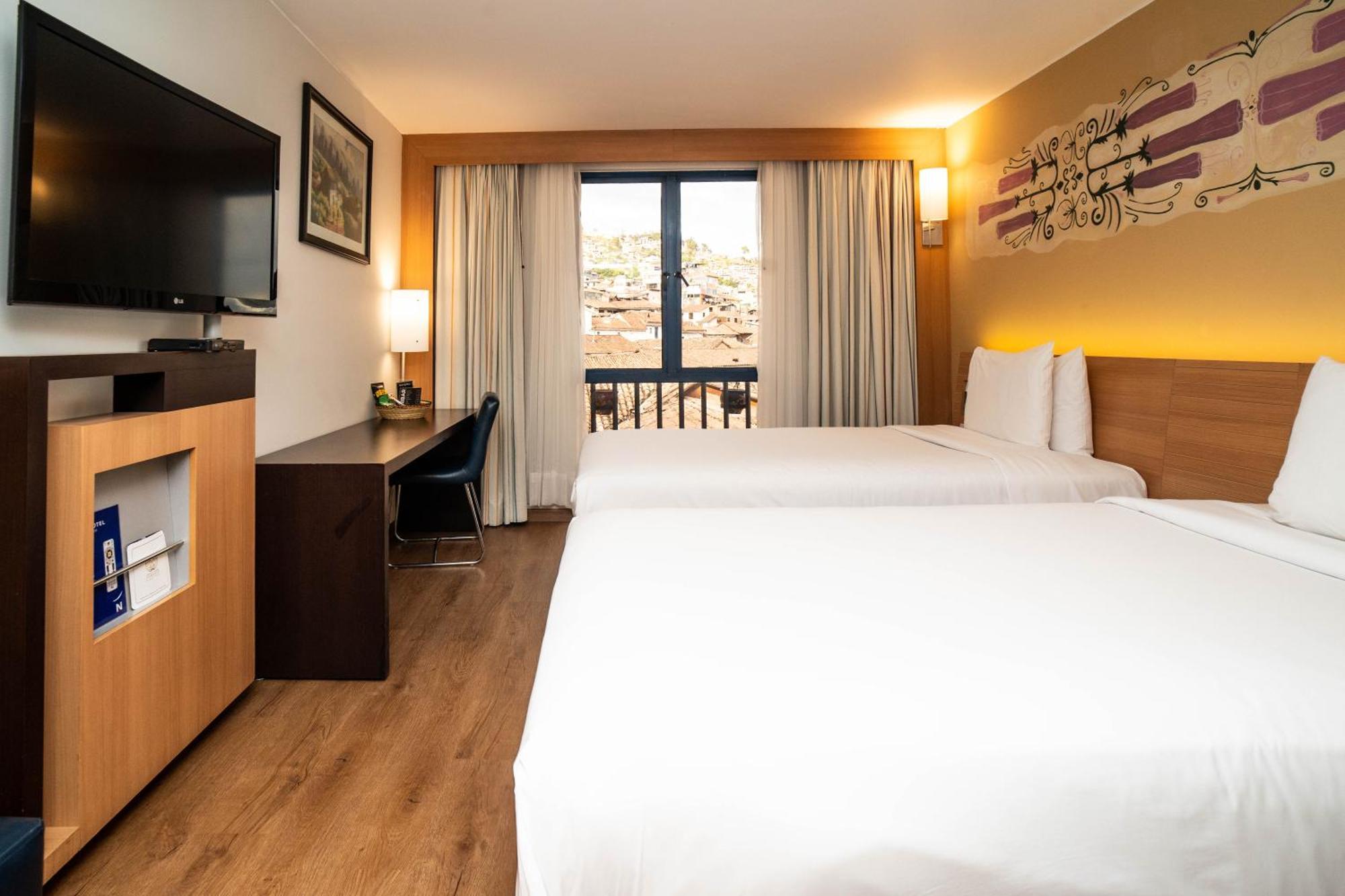 Novotel Куско Екстериор снимка